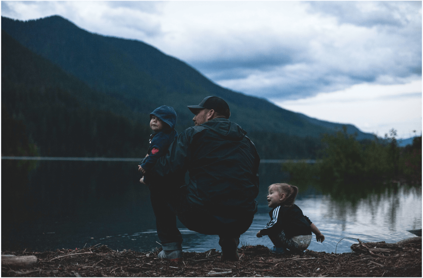 3 pomysły na wypoczynek z dziećmi nad jeziorem