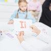 Jak skutecznie zachęcić dziecko do nauki języka? Poznaj 3 sposoby!